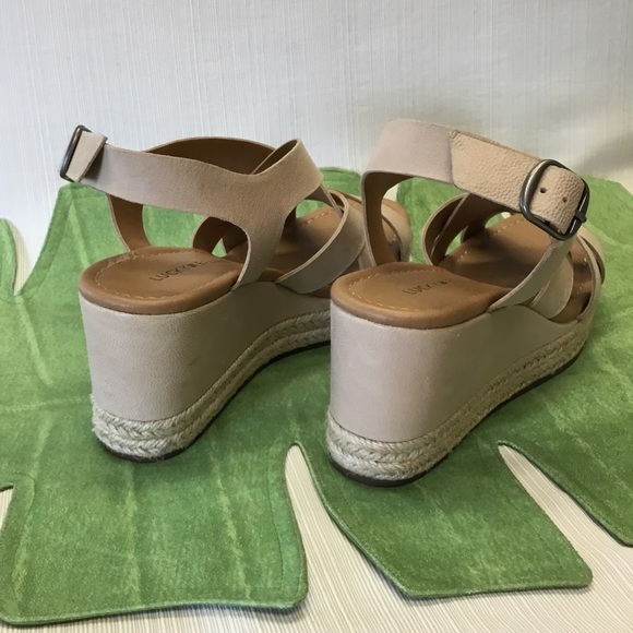 Lucky Brand Neutral Wedges - Picture 5 of 10